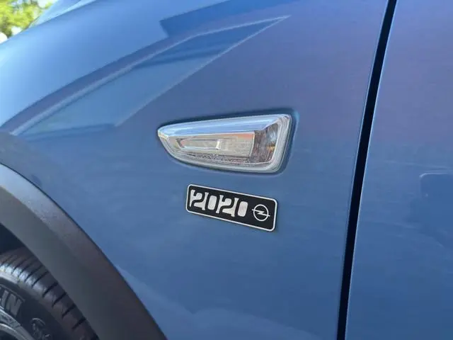 Opel Crossland X
