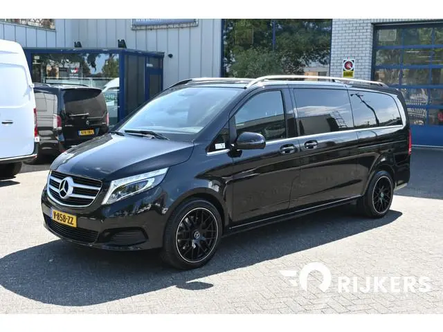 Mercedes-Benz V-klasse 250d Extra Lang L3 DC Avantgarde LED, Zwarte hemel, Trekhaak 2500 kg