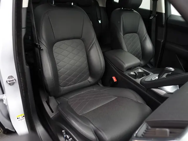 Jaguar E-PACE 2.0 P250 AWD R-Dynamic HSE- Carplay, Android Auto, Panoramadak, Head Up, Memory, Merid...