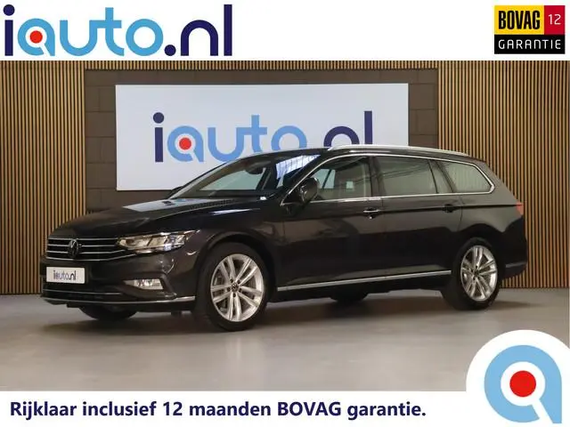Volkswagen Passat 1.5 TSI R-Line Business + IQ.Light/Leder/Navi/Virtual Cockpit/App-Connect/Camera/A...