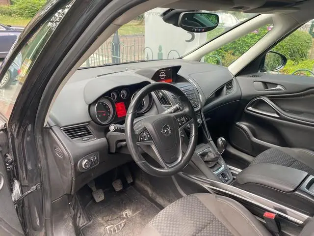 Opel Zafira Tourer