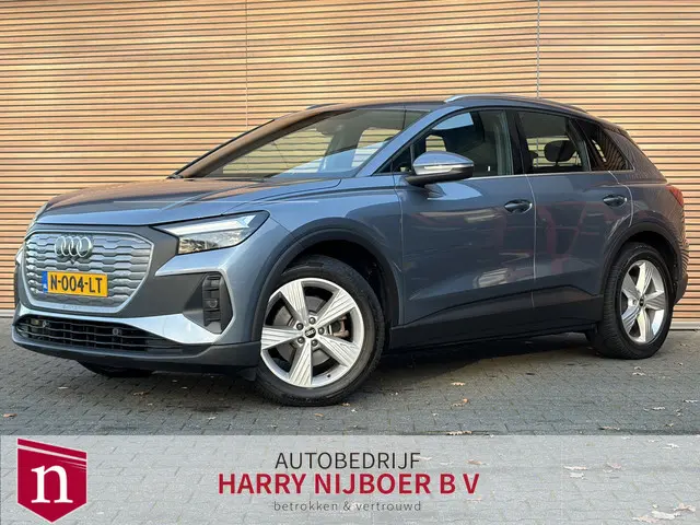 Audi Q4 e-tron 35 Launch edition 55 kWh Carplay / SOH 92% / Cruise / Stoelverwarming / Virtual