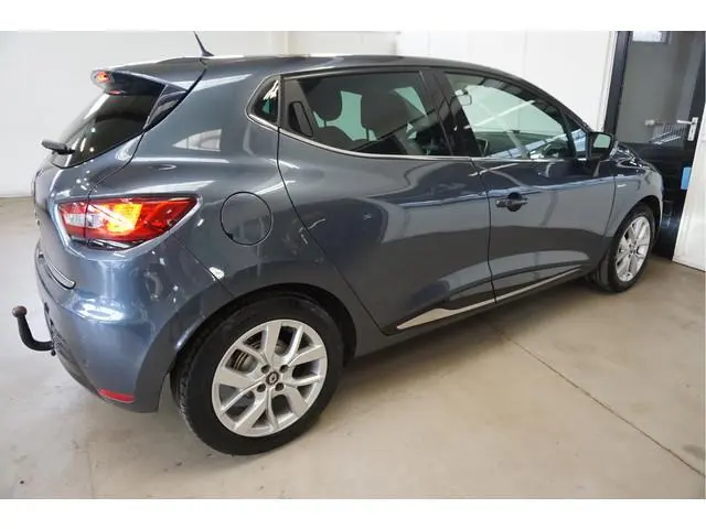 Renault Clio 0.9 TCe Limited Trekhaak Navigatie Airco