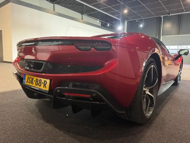 Ferrari 296