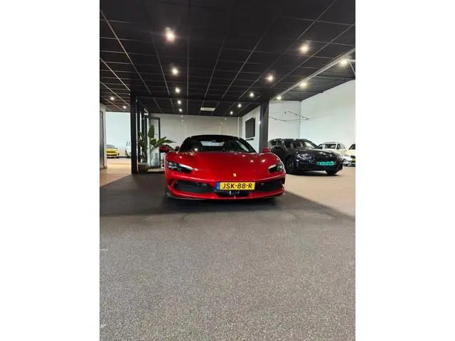 Ferrari 296