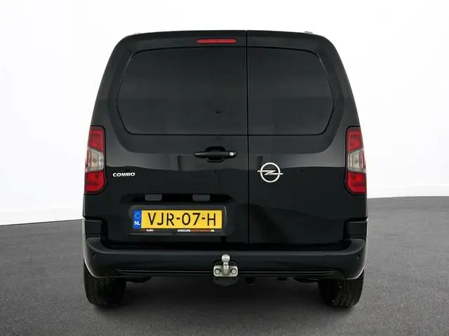 Opel Combo 1.5D L1H1 Edition Airco Carplay Navigatie Cruise Control Parkeersensoren Trekhaak 3 Zits