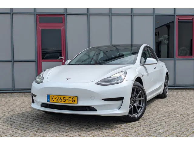 Tesla Model 3 Standard RWD Plus 60kWh LFP SOH 92%