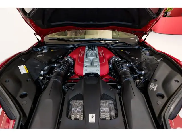 Ferrari 812 GTS