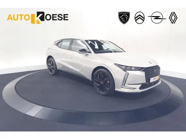 DS 4 PureTech 130 EAT8 Performance Line | Camera | Apple Carplay | Alcantara® bekleding | Parkeersen...
