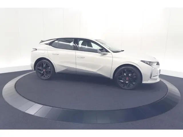 DS DS 4