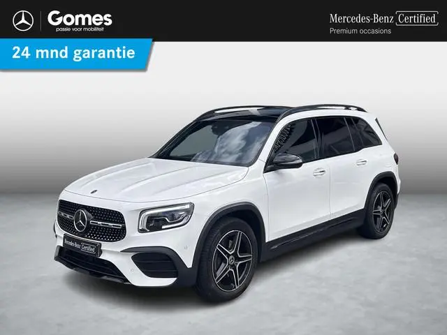 Mercedes-Benz GLB 200 Business Solution AMG | Panoramadak | Trekhaak | Memory stoelen | Rijassistent...
