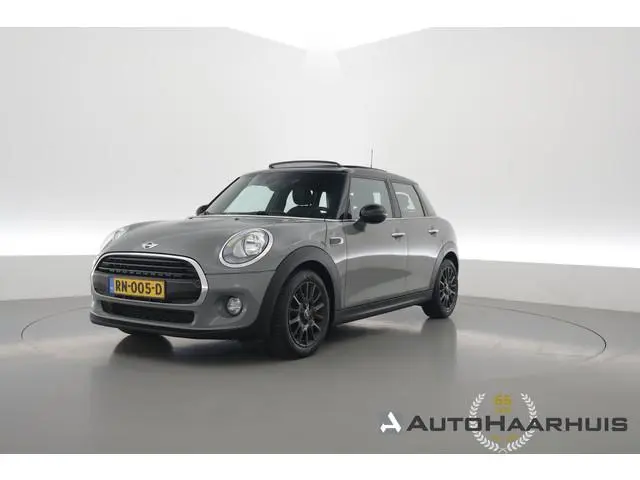 MINI 5-Deurs 1.5 136 PK Cooper Business | Rijklaar | Orig. NL | S/K-dak | 5-deurs | Climate | Cruise...