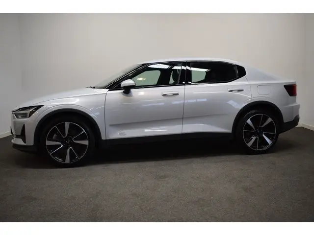 Polestar 2 Long Range Single Motor 78 kWh Cruise/ Apple Android auto/ LED