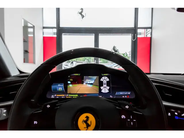 Ferrari SF90 Stradale