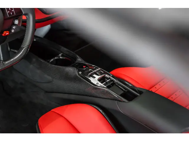 Ferrari SF90 Stradale