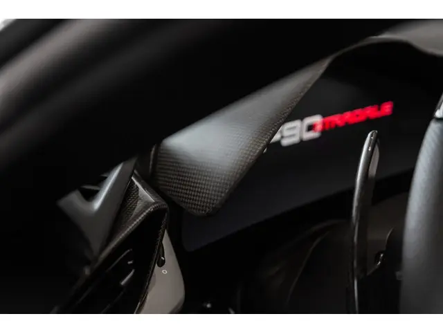 Ferrari SF90 Stradale