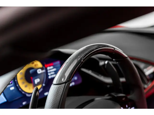 Ferrari SF90 Stradale