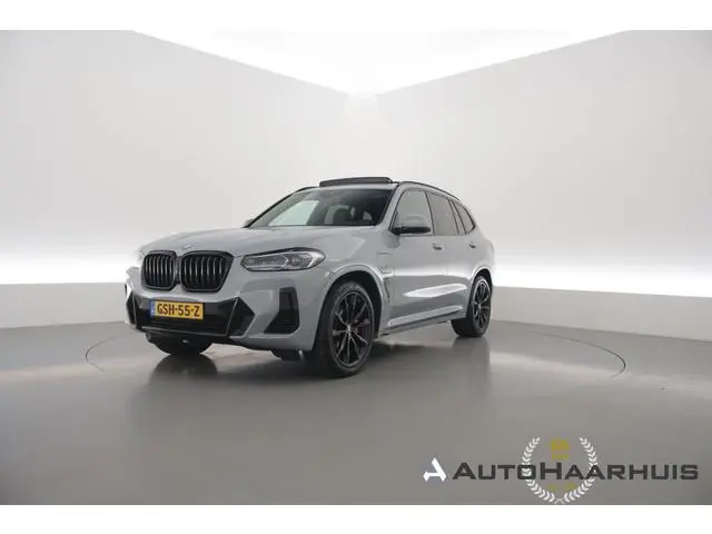 BMW X3 xDrive30e M-Sport Pro | Rijklaar! | S/K-Dak | Leder+Memory | Shadowline | HUD | Dodehoek | St...