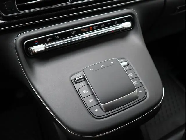 Mercedes-Benz EQV