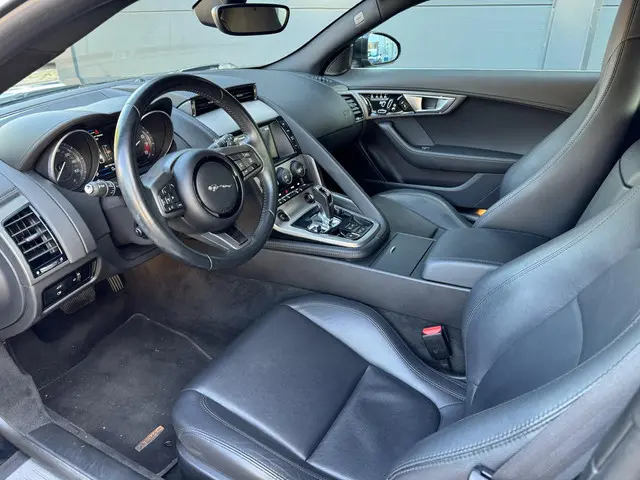 Jaguar F-TYPE 3.0 V6 Coupé / Sport uitlaat