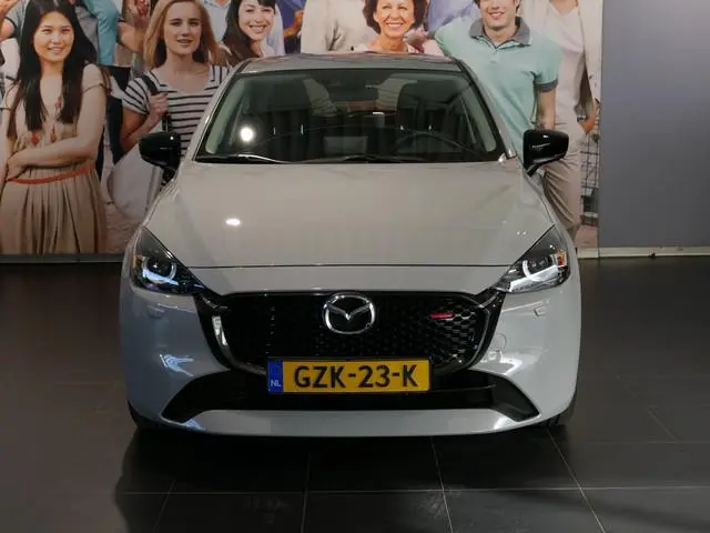 Mazda 2 1.5 e-SkyActiv-G 90 Homura  | Occasion Lease vanaf €404 p/m | Dealer onderhouden! | Camera |...