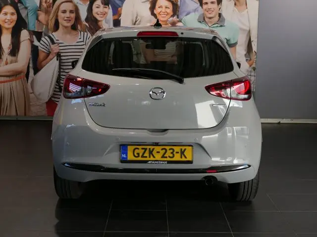Mazda 2