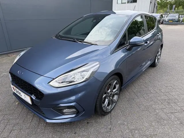 Ford Fiesta 1.0 EcoBoost ST-Line (Trekhaak - Camera - Stoel-/-stuurverwarming - Automatische Airco -...