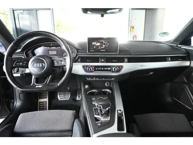 Audi A5 Coupé 2.0 TFSI Quattro Sport S-line Clima Panoramadak LED Adaptieve cruise B&O Navigatie 100...