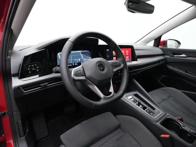 Volkswagen Golf 1.4 eHybrid 204 pk Style | Panoramadak | IQ Light | Geheugen-/massagestoel | Adaptiv...