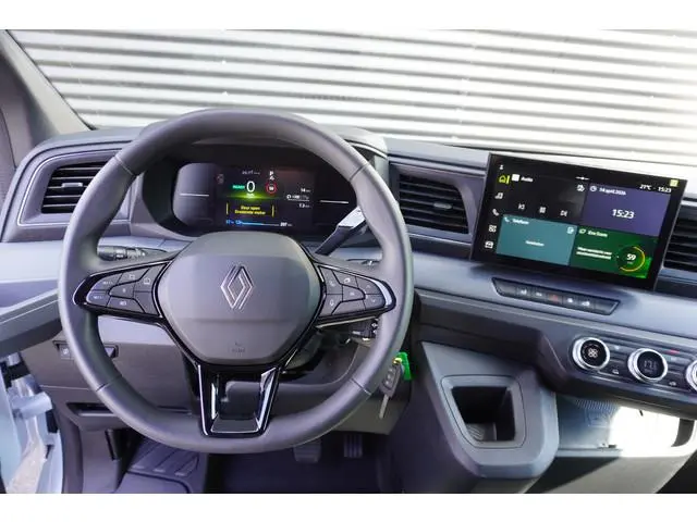Renault Master E-Tech T35 L3H2 Extra long range 87 kWh 420km Range WLTP Apple Carplay Camera Cruise...