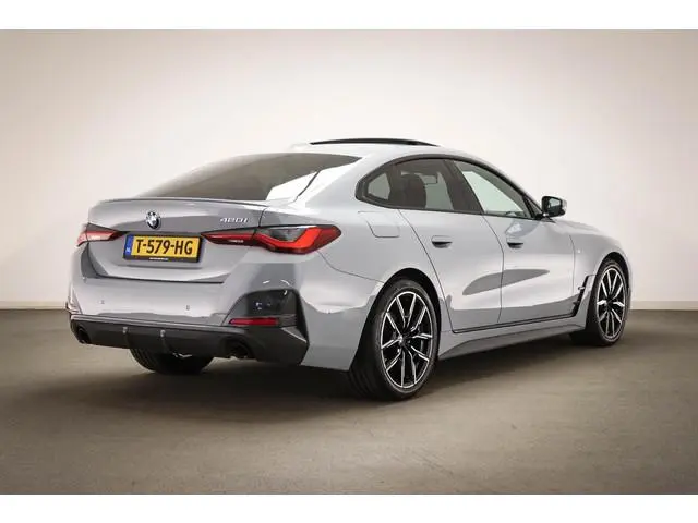 BMW 4-serie Gran Coupé 420i M-Sport High Executive | SCHUIFDAK | HEAD UP | TREKHAAK | 19"