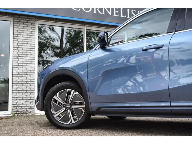 Geely Starray EM-i