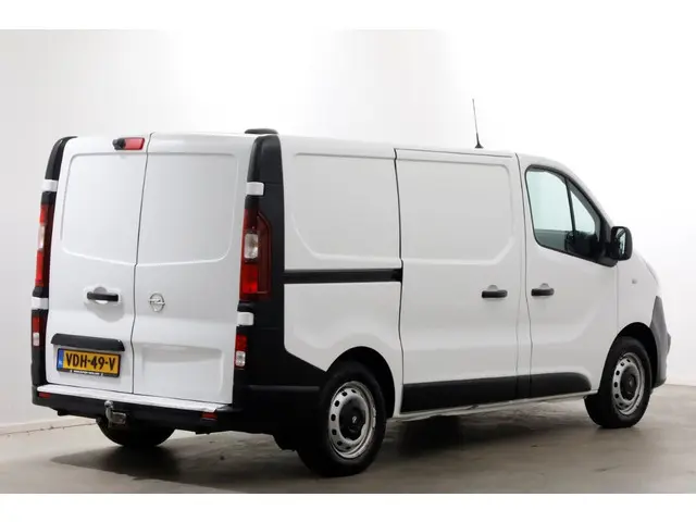 Opel Vivaro 1.6 CDTI 125pk L1H1 Edition Airco/Navi/Camera 11-2019