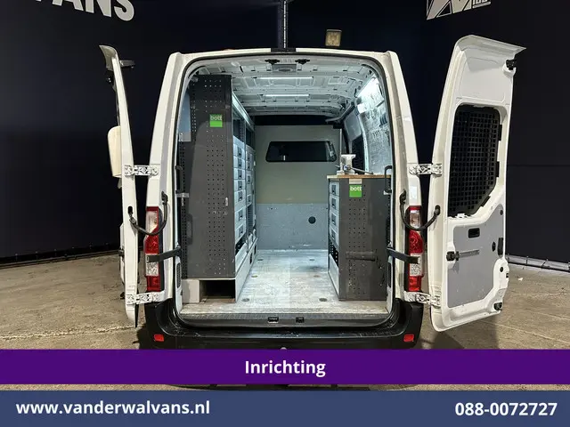 Renault Master 2.3 dCi 136pk L2H2 inrichting Airco | Camera | Apple Carplay | Omvormer Chauffeurssto...