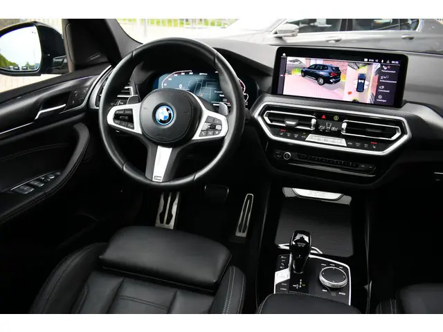 BMW X3 xDrive30e M-Sport Pano Trekh El-zetel HUD 360 H/K Adp-demping