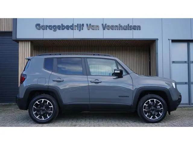 Jeep Renegade 4xe 240pk Plug-in Hybrid Electric New Upland LED *Black Pack* Keyless Navi 17inch LM *...