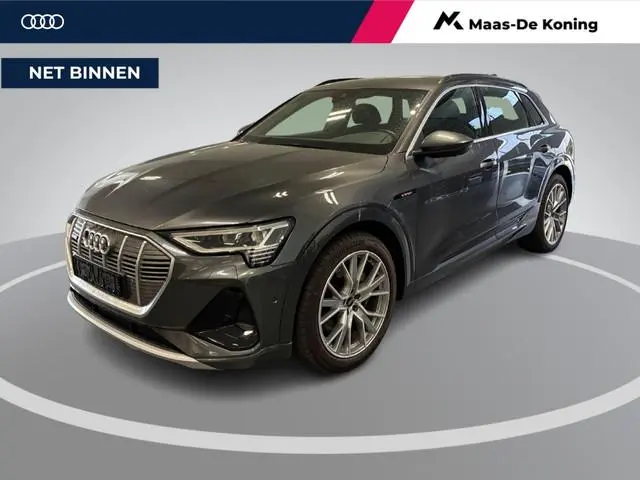 Audi e-tron 55 408pk Quattro S edition 95 kWh · SOH · 360 Camera · Apple/Android Car Play · Luchtver...