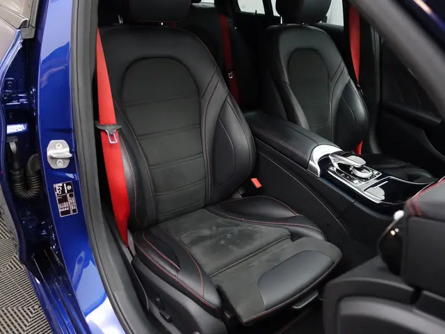 Mercedes-Benz C-klasse Estate AMG 43 4MATIC Premium- Dealer Onderhouden, Lane Assist, Panoramadak, S...