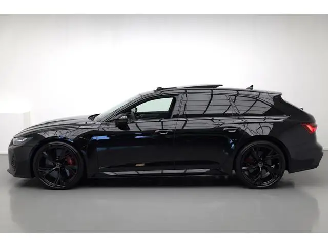 Audi RS6 Avant TFSI 4.0 quattro |Pano|Dynamic|Ceramic|AKRA|