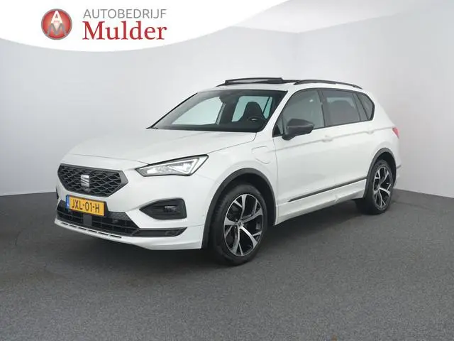 SEAT Tarraco 1.4 TSI e-Hybrid PHEV FR | Pano | Zwenkhaak | 360 | ACC