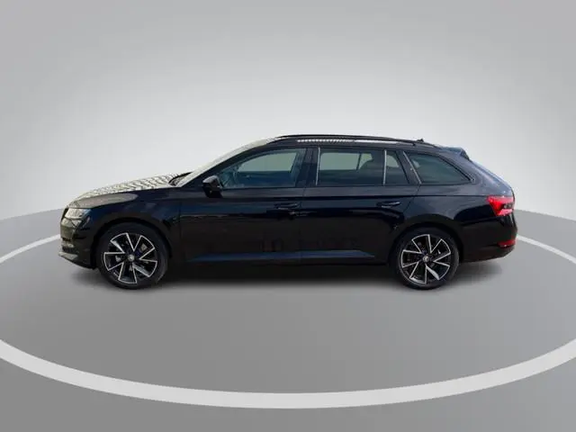 Skoda Superb Combi 1.4TSI 160kW/218PK iV Business Edition Plus · Navigatie · Apple/Android Car Play...