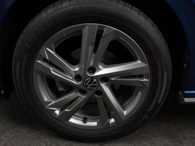 Volkswagen Polo 1.0 TSI R-Line Automaat Camera Parkeer sensoren Adaptive Cruise control Climate Cont...
