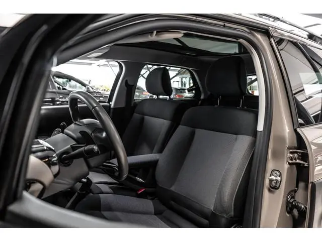 Citroen C4 Cactus 1.2 PureTech Shine Pano | Origineel Nederlands geleverde auto