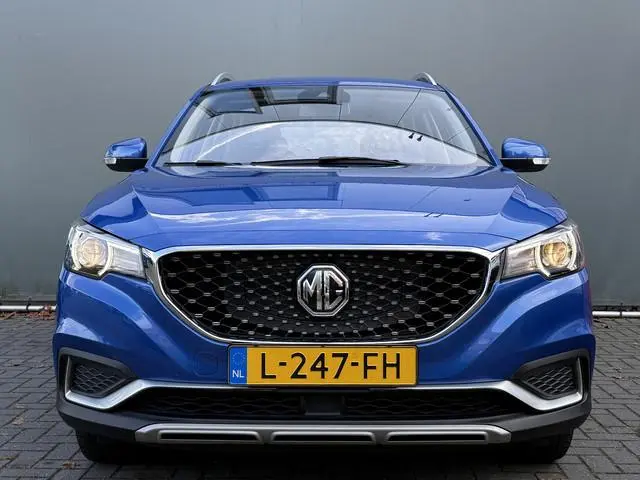 MG MG ZS BWJ 2021 EV Luxury 45 kWh NIEUW BINNEN ! | PANO | LEDER | ELEKTR. STOELEN | STOELVERW. | KE...