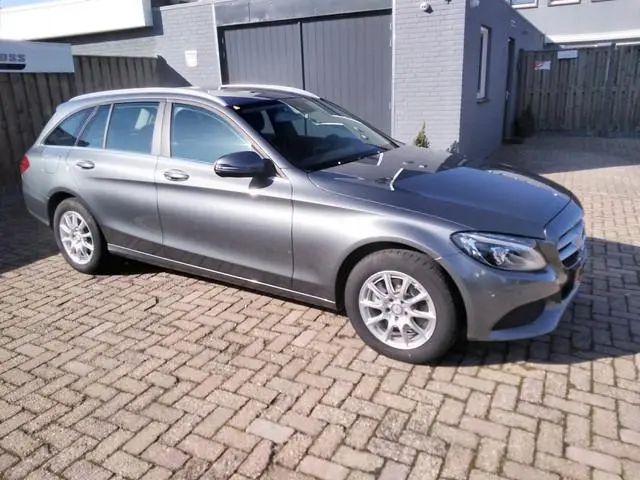 Mercedes-Benz C 180 station NAVIGATIE + lane assist .