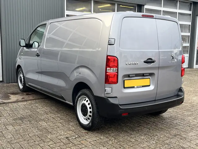 Peugeot Expert 1.5 BlueHDI Marge BTW en BPM vrij!! Airco Cruise controle Navigatiesysteem 2-Persoons...
