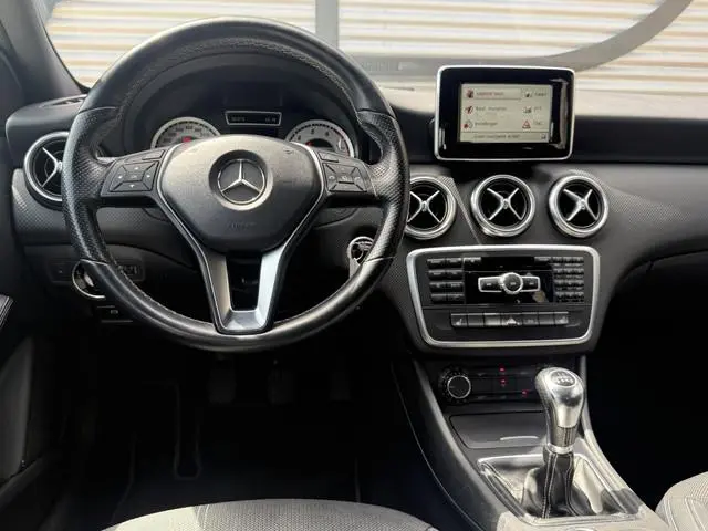 Mercedes-Benz A-klasse 180 1e Eigenaar|Navi|Camera|Clima|Stoelverwarming|LM Velgen|APK tot 09-2026
