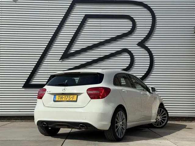 Mercedes-Benz A-klasse 180 1e Eigenaar|Navi|Camera|Clima|Stoelverwarming|LM Velgen|APK tot 09-2026