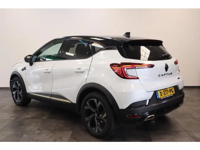 Renault Captur 1.6 E-Tech full hybrid 145 E-Tech engineered ACC PDC Navi Stoelverwarming 360 Camera...