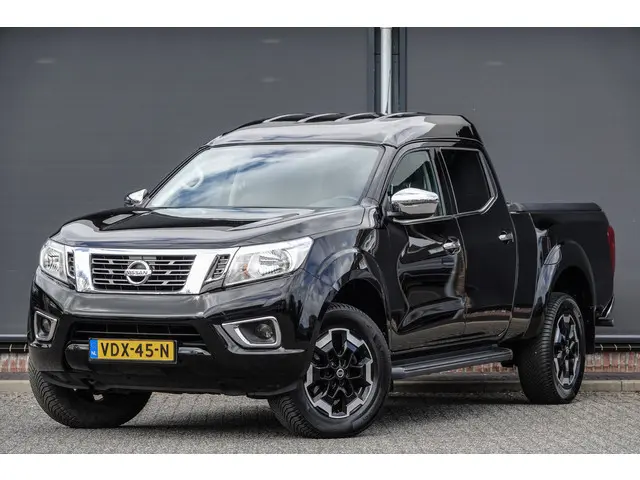 Nissan Navara 2.3dCi 190Pk Aut. | Double Cab | 5-Persoons | N-Connecta | 4WD | Achteruitrijcamera |...